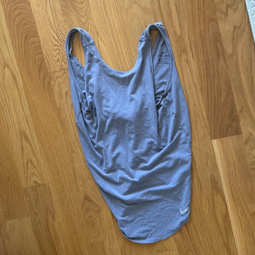 Nike Women's Dri Fit Gray Tank - Twist Open Back